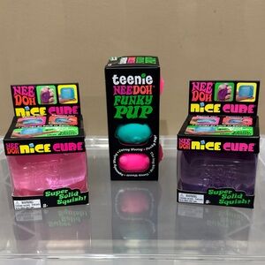 Needoh bundle lot of 3 -Teenie Needoh Funky Pups (2 pink, 1 blue) & 2 Nice Cubes